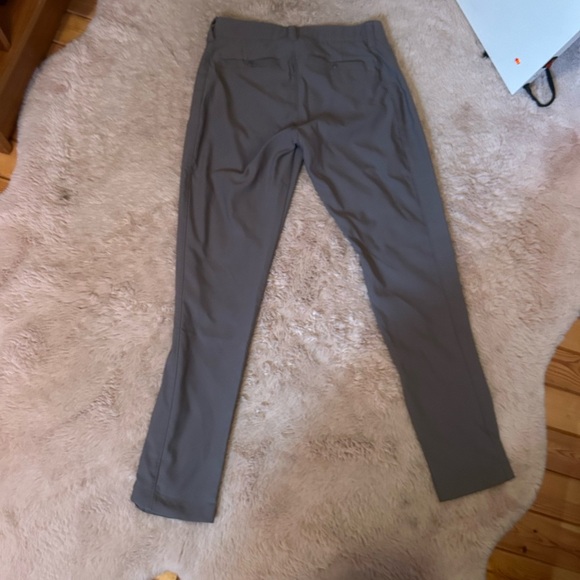 Under armour. Fitted outdoor pants. Never worn. Tailored with a great fit. - Picture 2 of 4